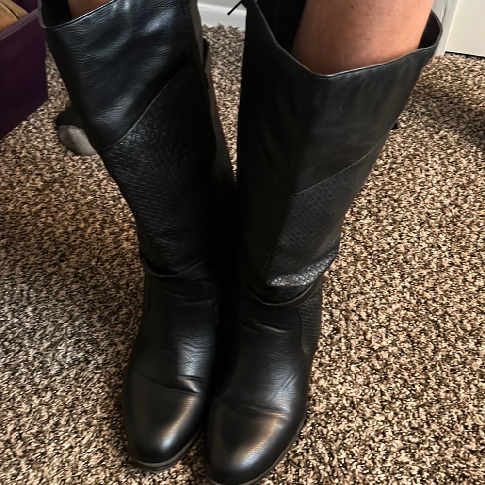 Wide calf tall heeled black boots